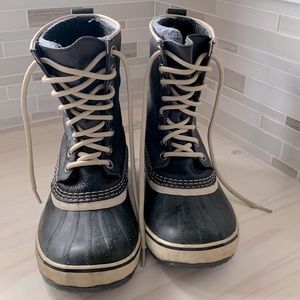 Sorel winter boots - women’s size 7